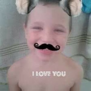 Meet your Posher, Carolina